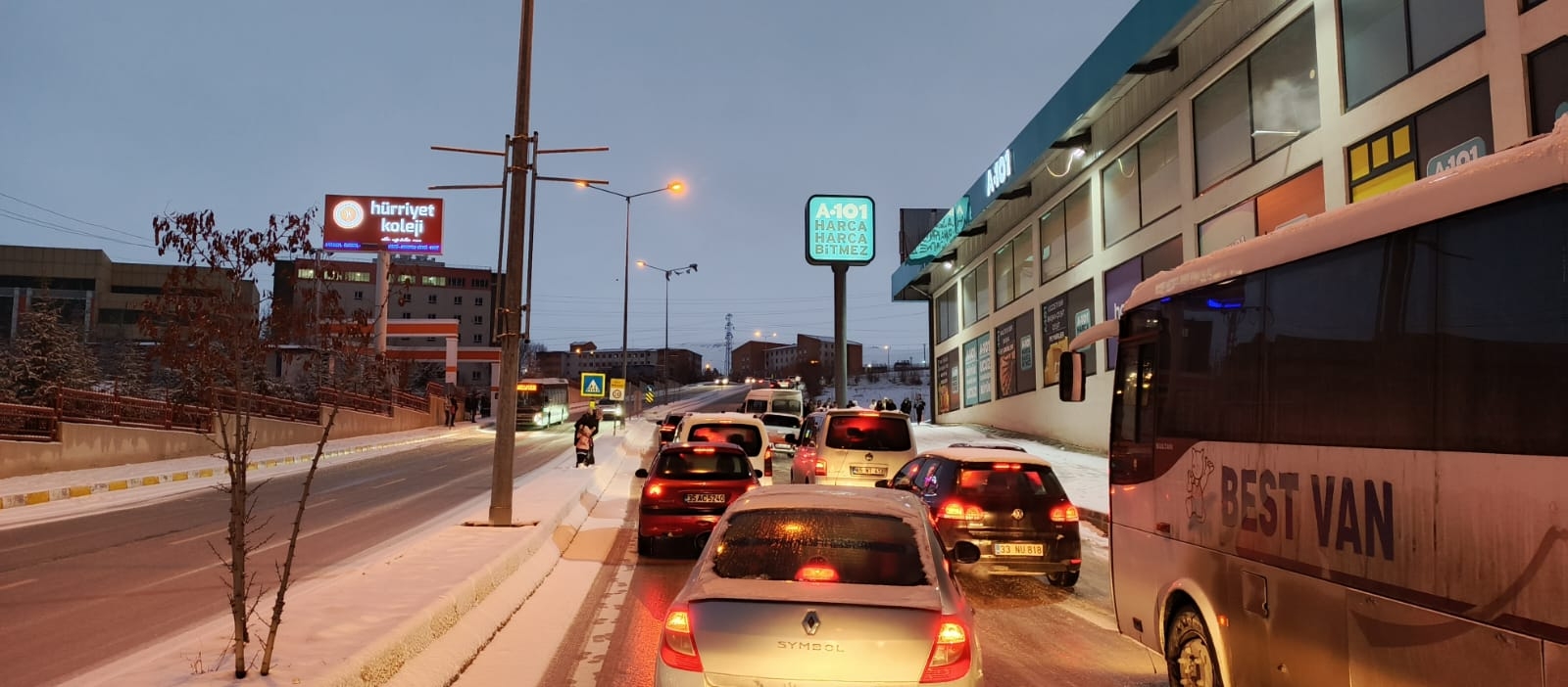 2Abcb621 Ff7F 42Ba B27C 4D2Acbdc3Bb2