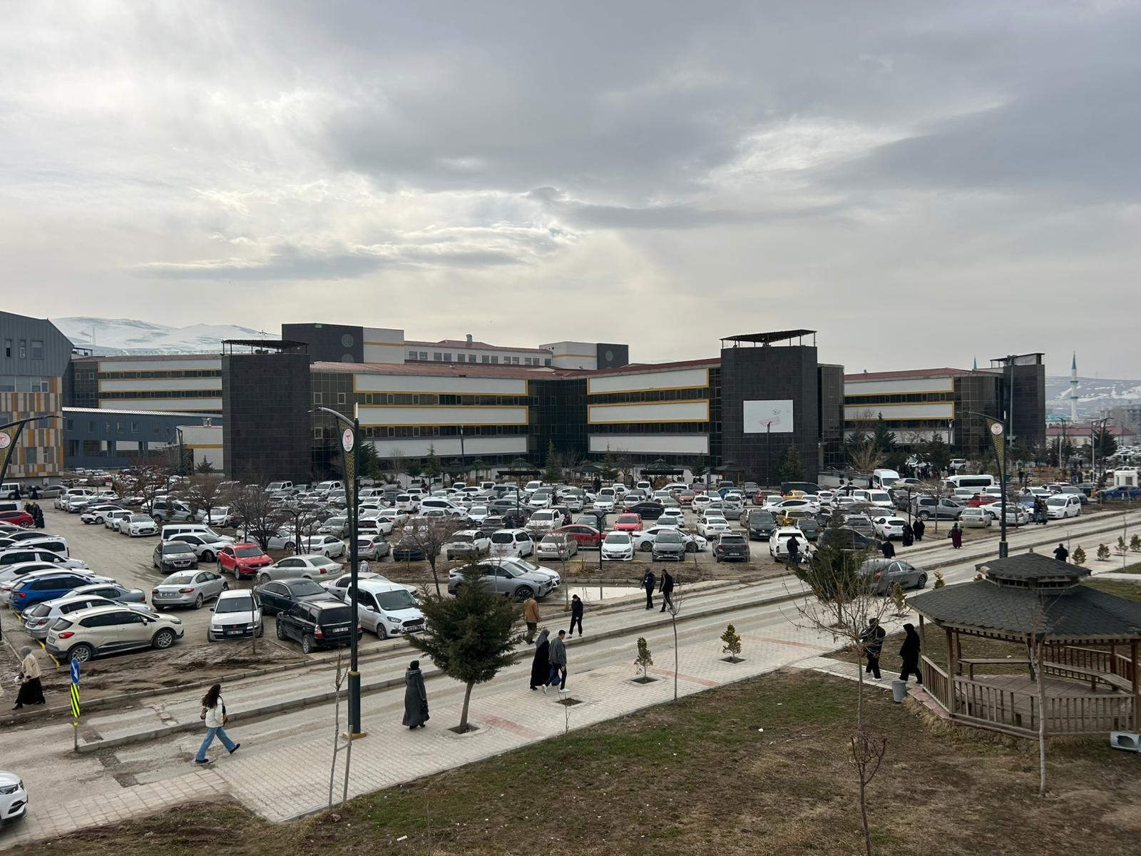 31C7F154 B8Af 4853 A189 127562A16D2C