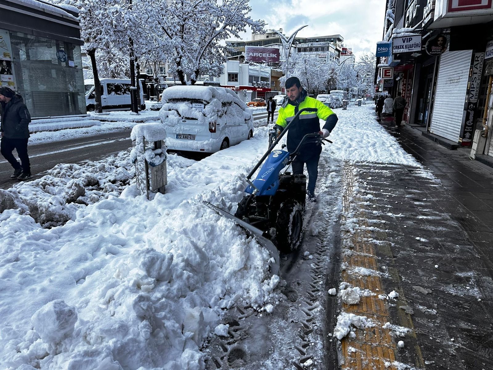 9085F7E8 7220 4492 Ab08 Adc3Ffd08E77