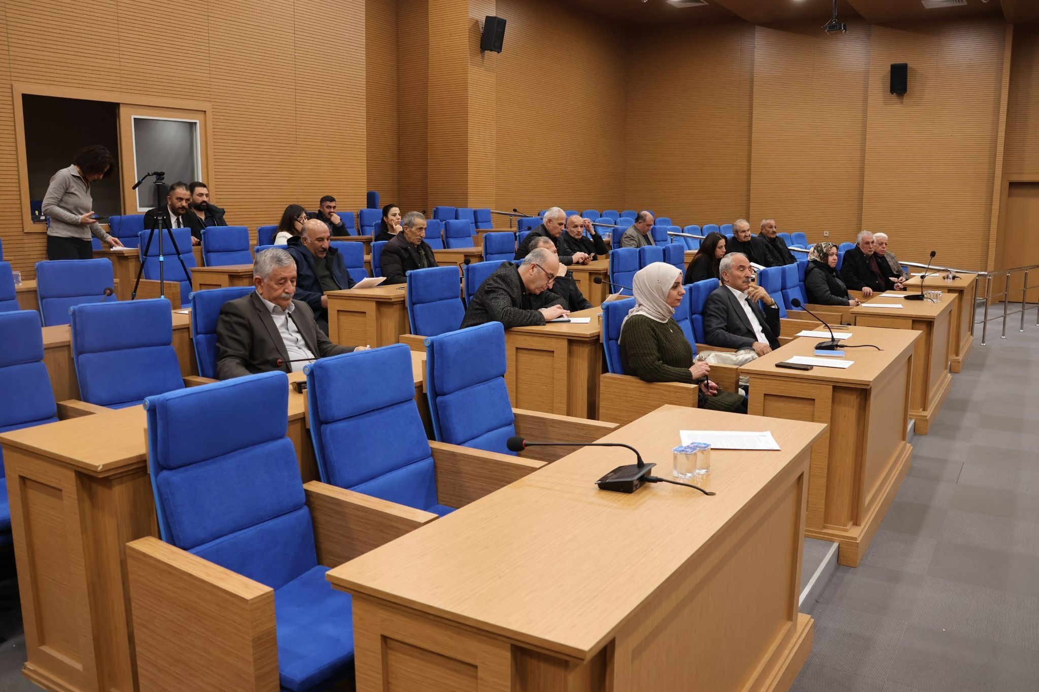 4C5236Ca 1D18 4E6D 87A0 F7E87D133D1B