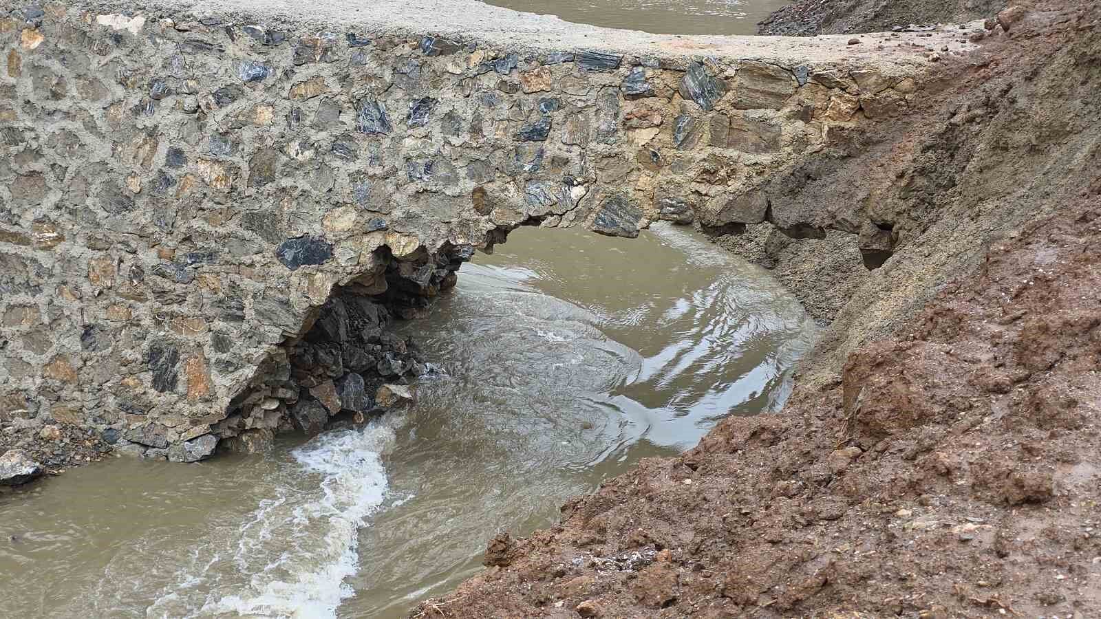 20260420Aw687491 8-1