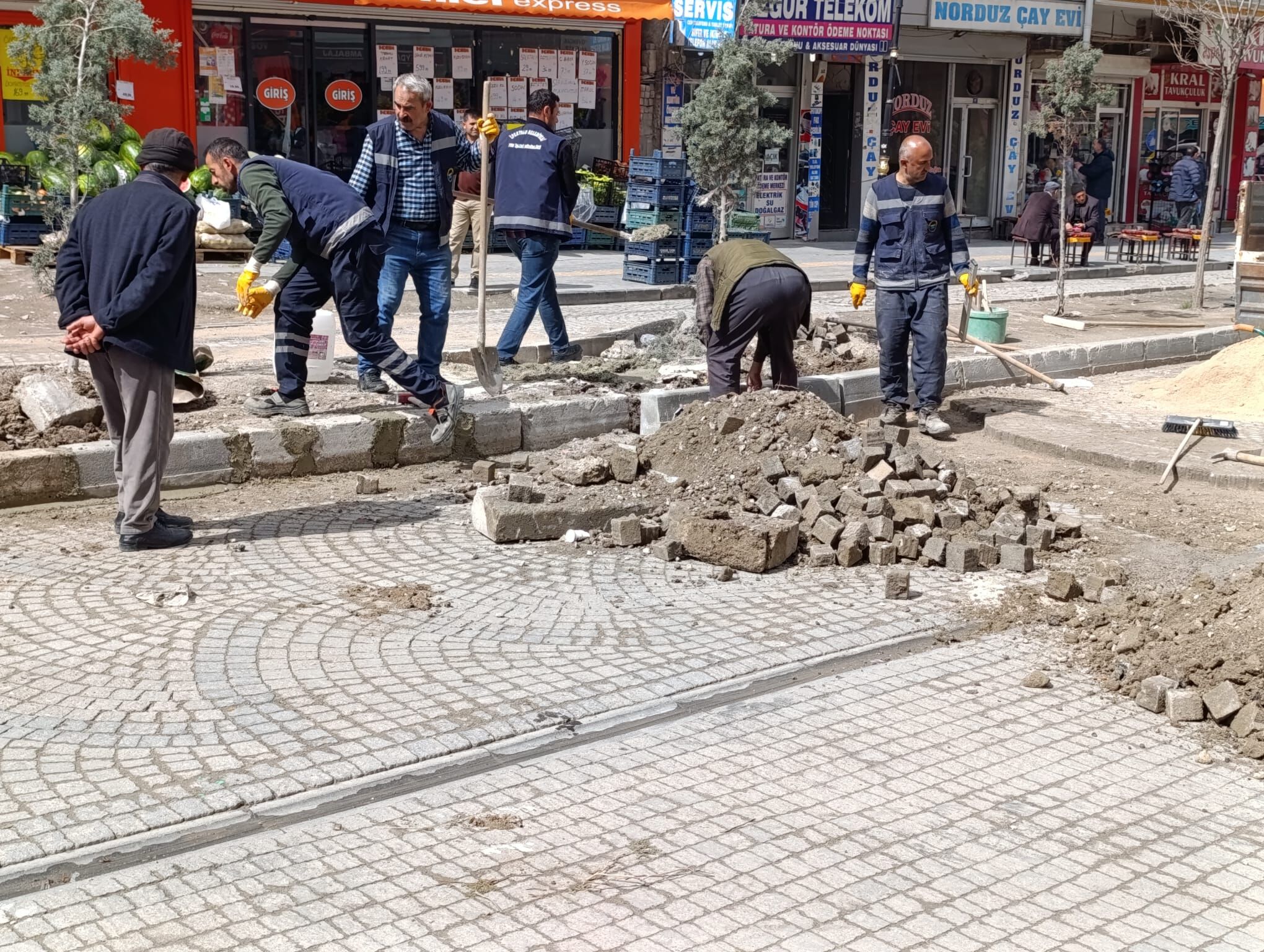 73201Aff Ac99 438F Be38 2503F7Bde190