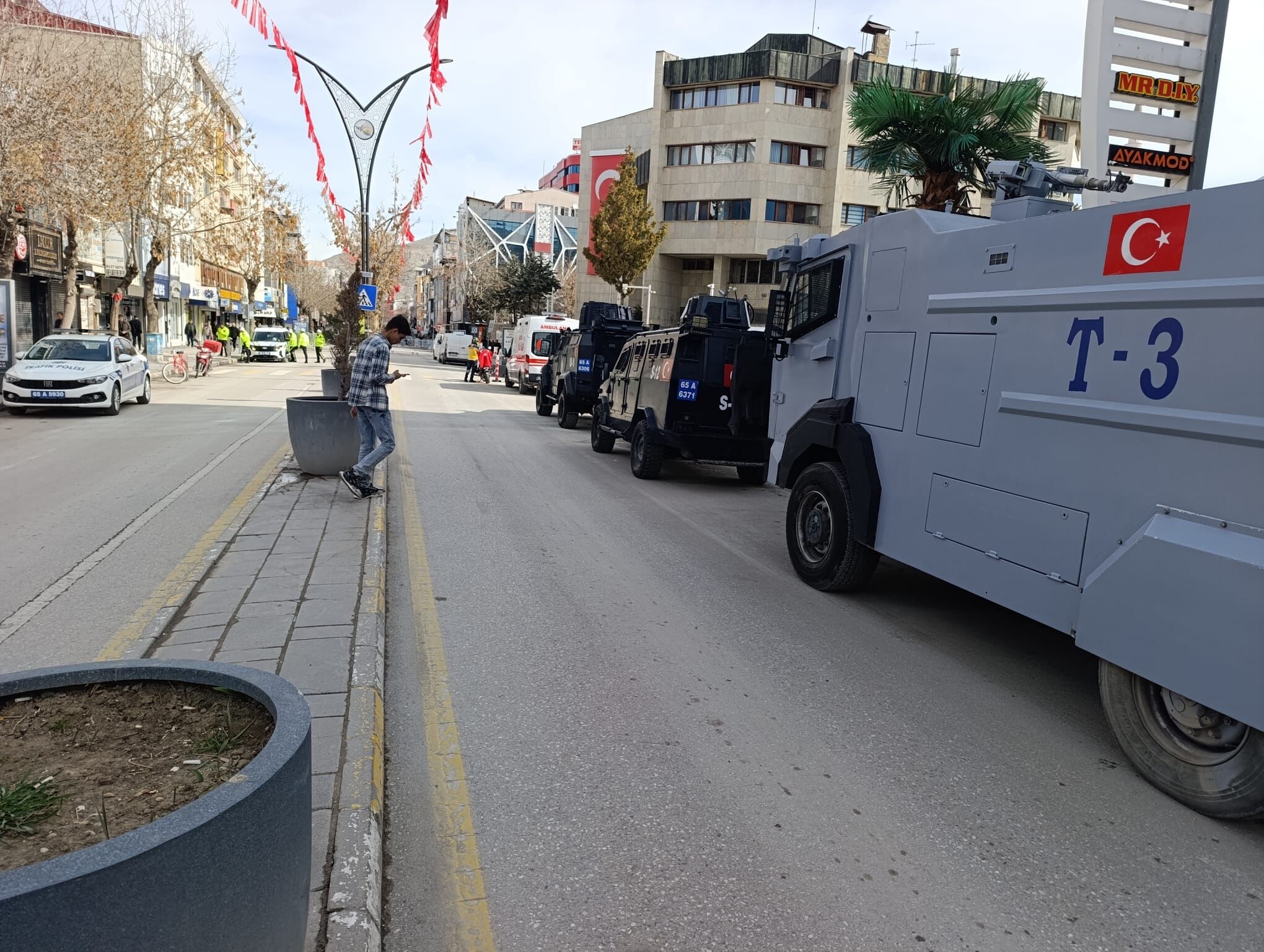 7Be14310 0352 4F81 8Ed9 A08985579060