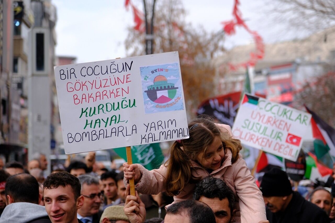 8E89C3A6 95A6 4B91 B85D E64F4C5D2975