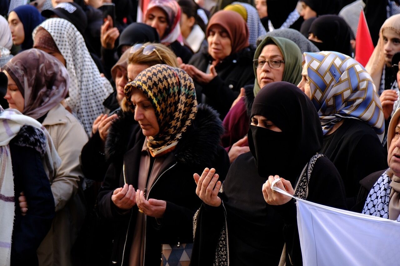 E4D2F4Fd 02E0 4560 A048 4A83Ef0D3A48