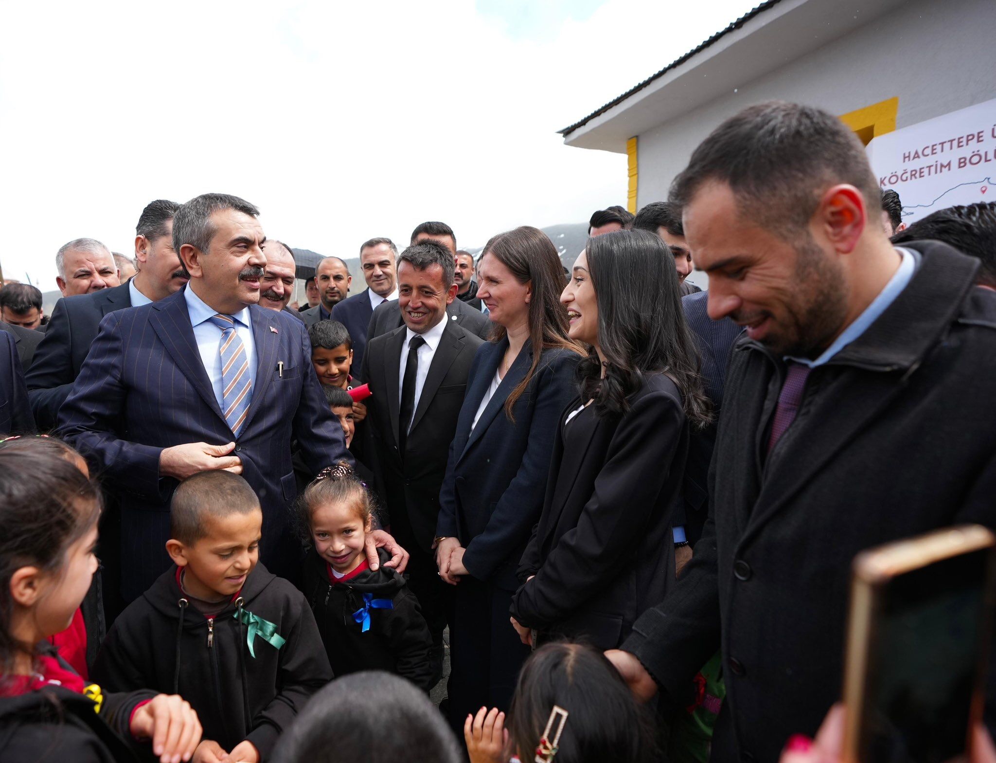 H Fi M Yo K Xs A A5 C F U