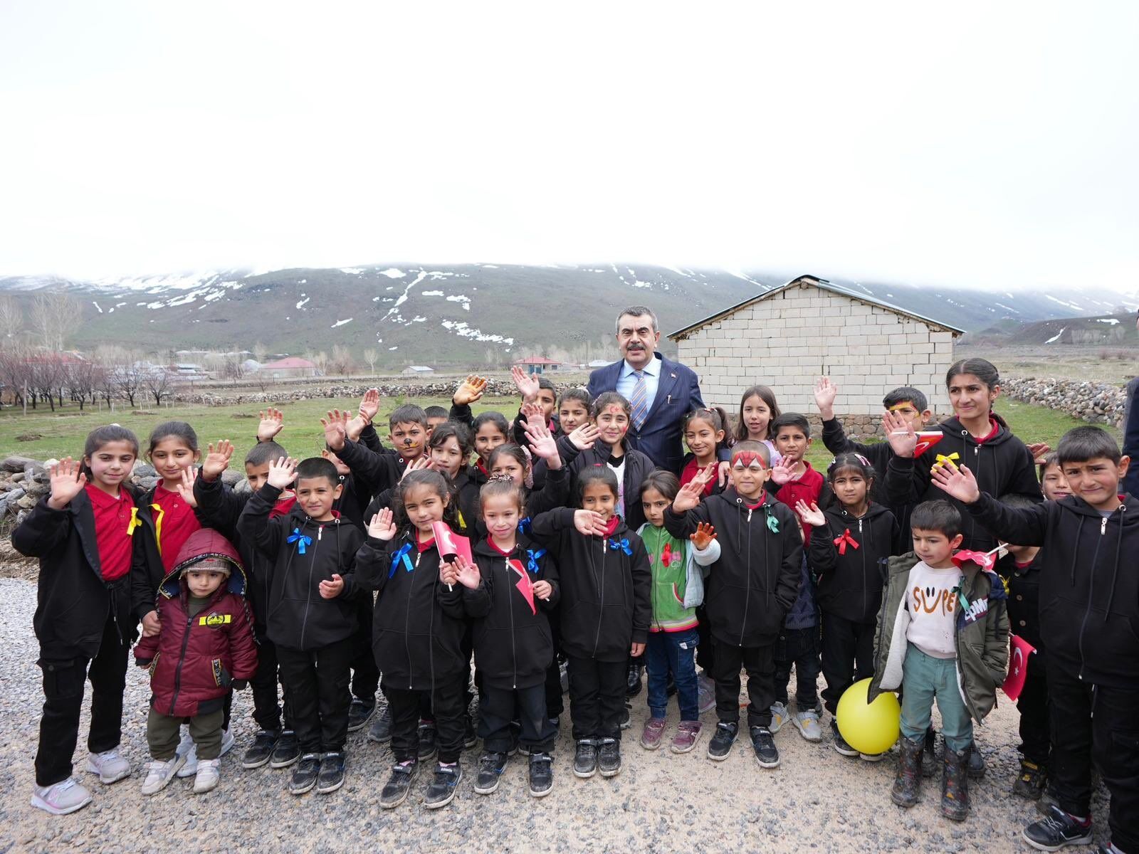 H Fi M Yohak A I6 A0V