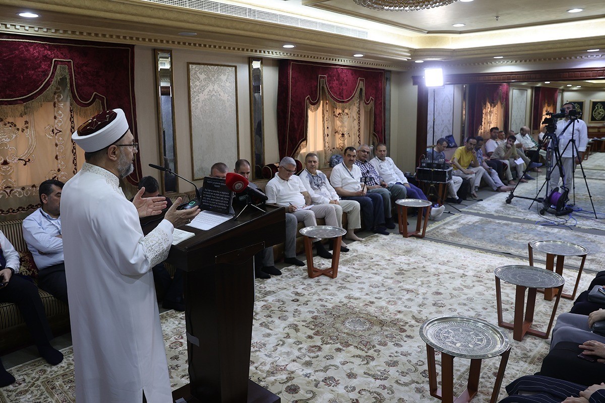 Türkiye’den gelen hacıların yaş ortalaması 62 oldu