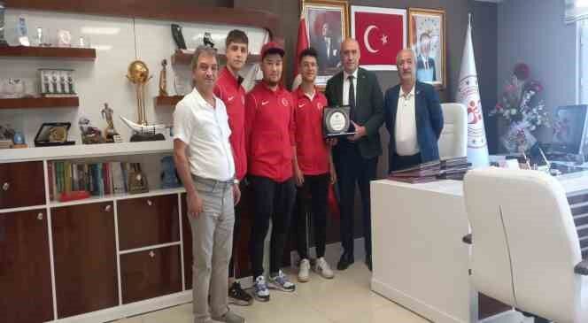 Buz Pateni Federasyonu’ndan Birdal’a ziyaret