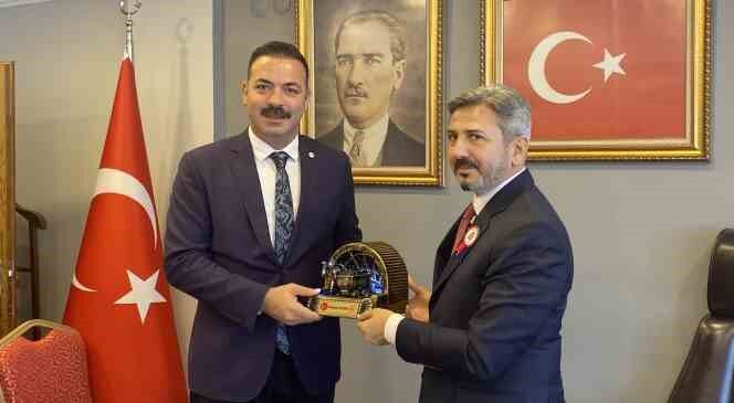 Bakan Yardımcısı Aydın, AK Parti Teşkilatını ziyaret etti