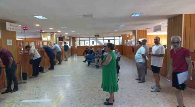 Vergi daireleri ve bankalarda yapılandırma yoğunluğu