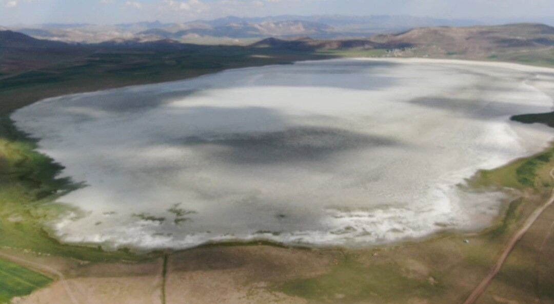 Akgöl kurudu, kuşlar başka alanlara göç etti