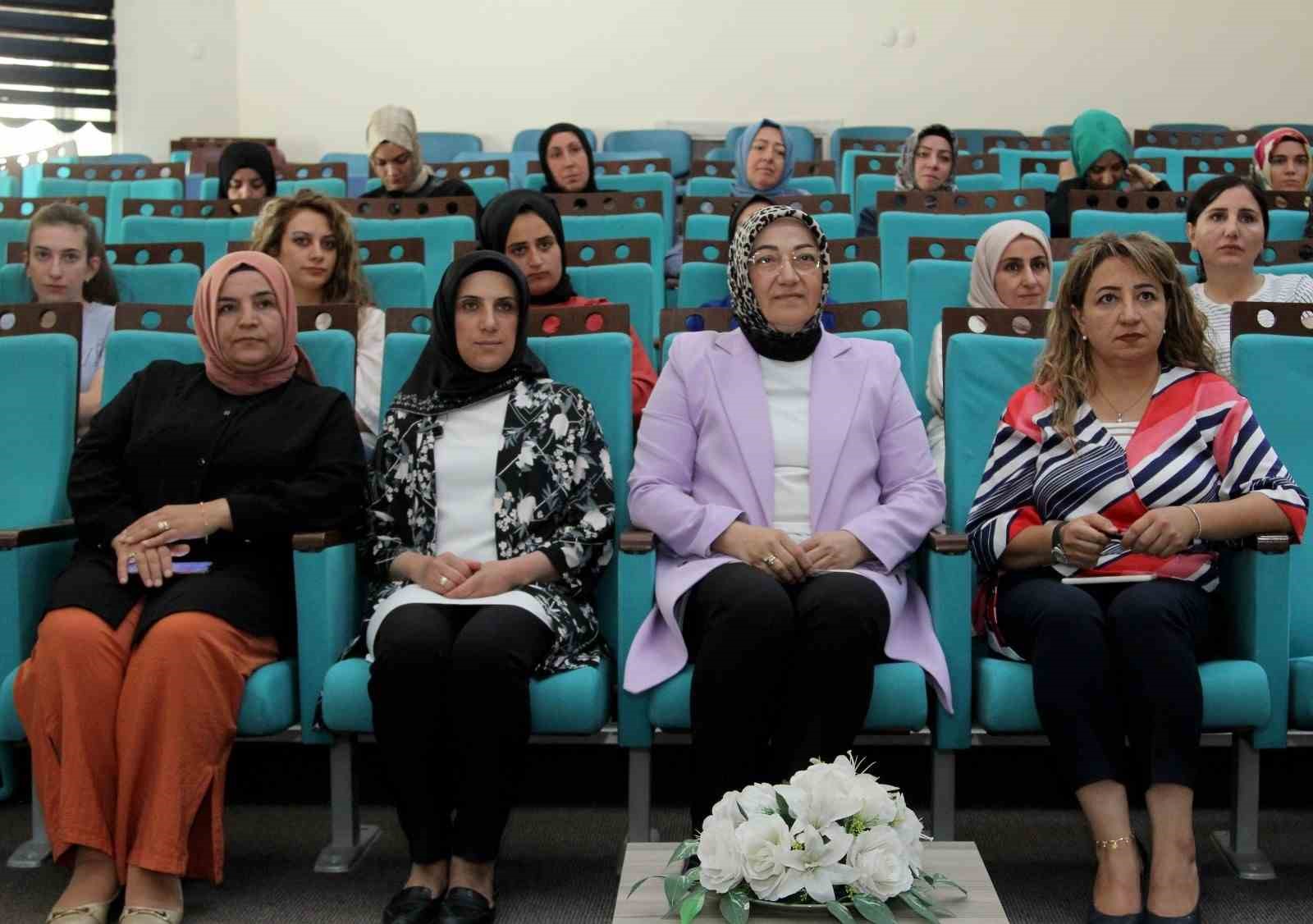 Van Büyükşehir’den ‘Aile içi iletişim’ semineri