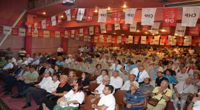 Salihli CHP’de başkan değişmedi