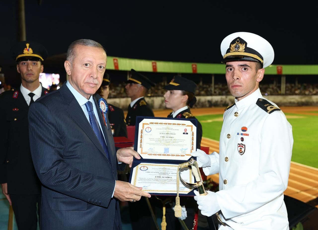 Cumhurbaşkanı Erdoğan'dan 'düzensiz göçmen' açıklaması! Net konuştu