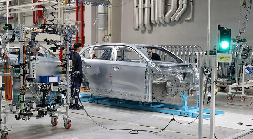 Yollardaki Togg sayısı 2 bini aştı! Bakan Kacır: Üretim daha da hızlanacak