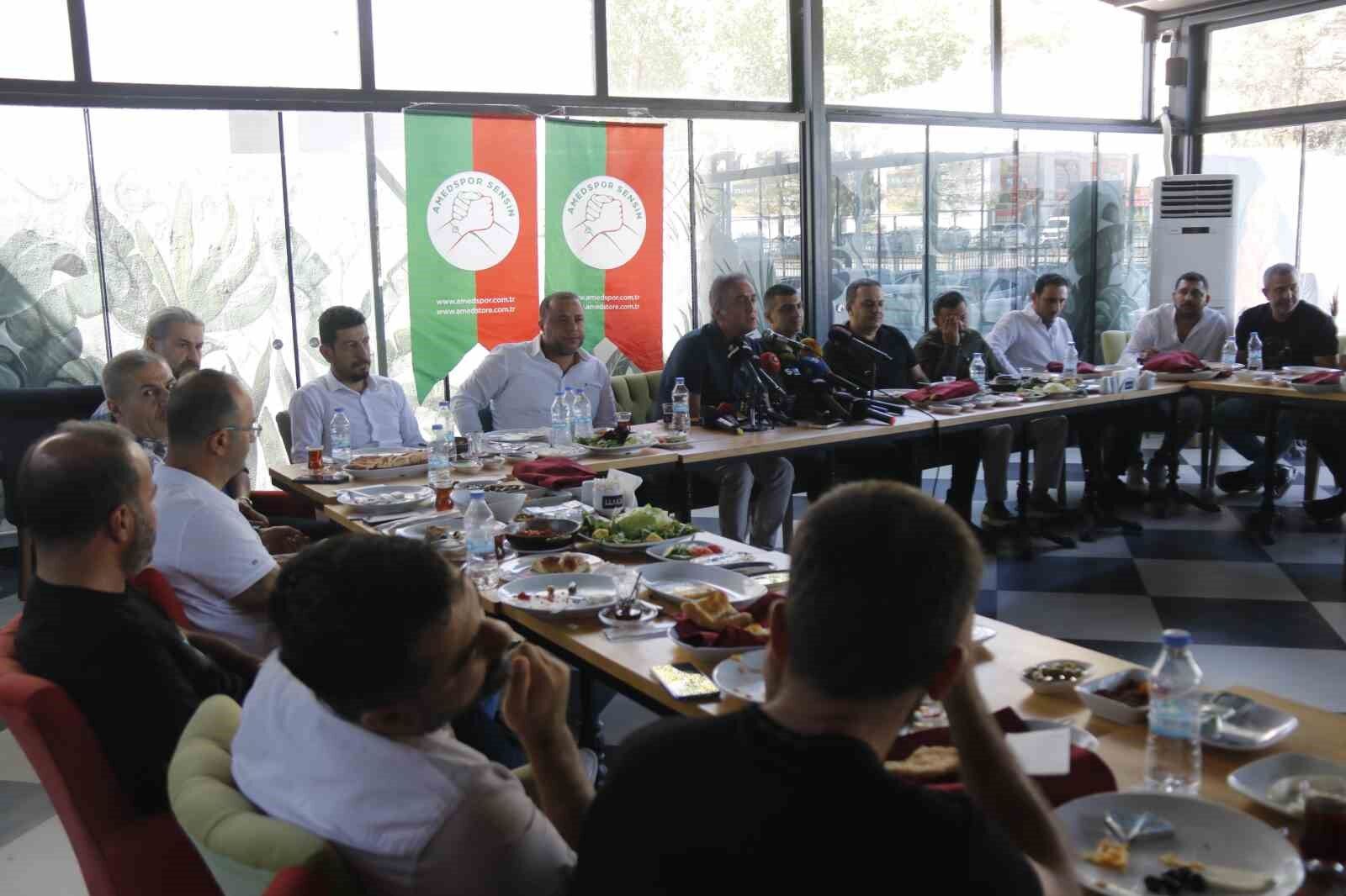 Amed Sportif Faaliyetler yöneticileri basınla bir araya geldi