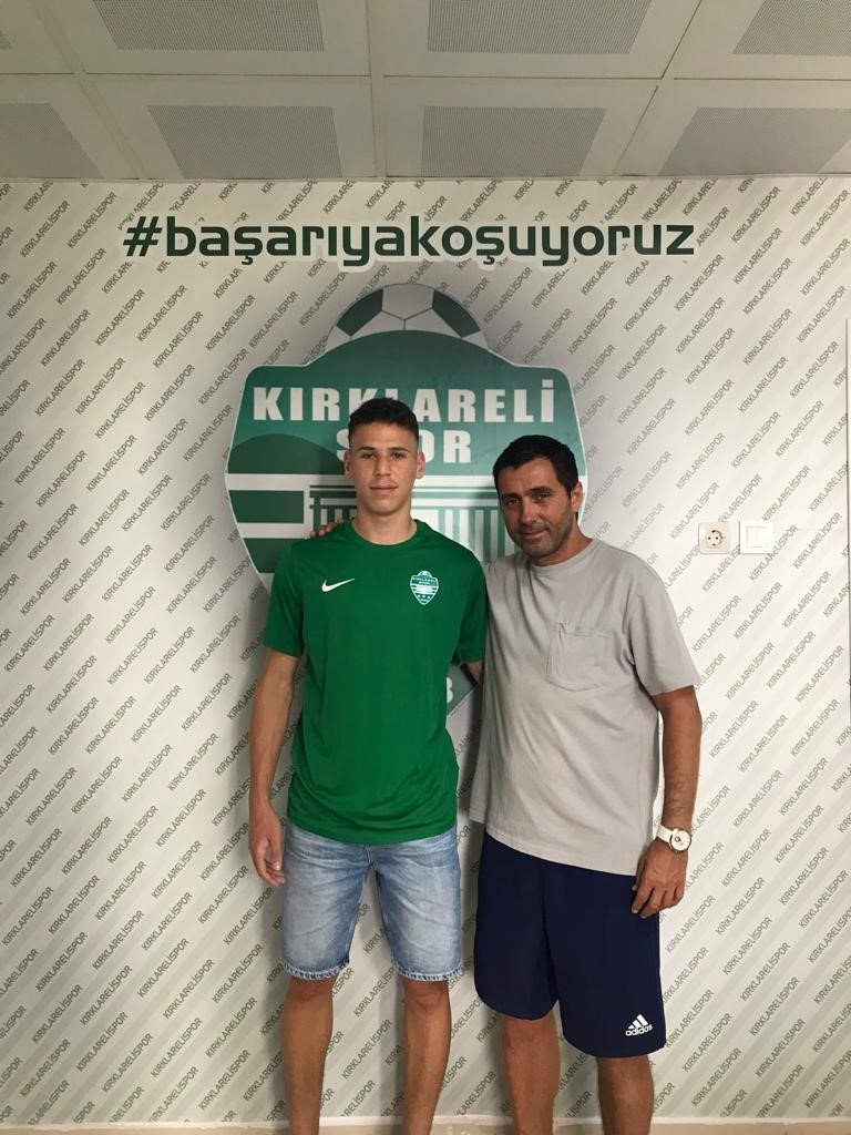 Efe Geçim, Kırklarelispor’a transfer oldu