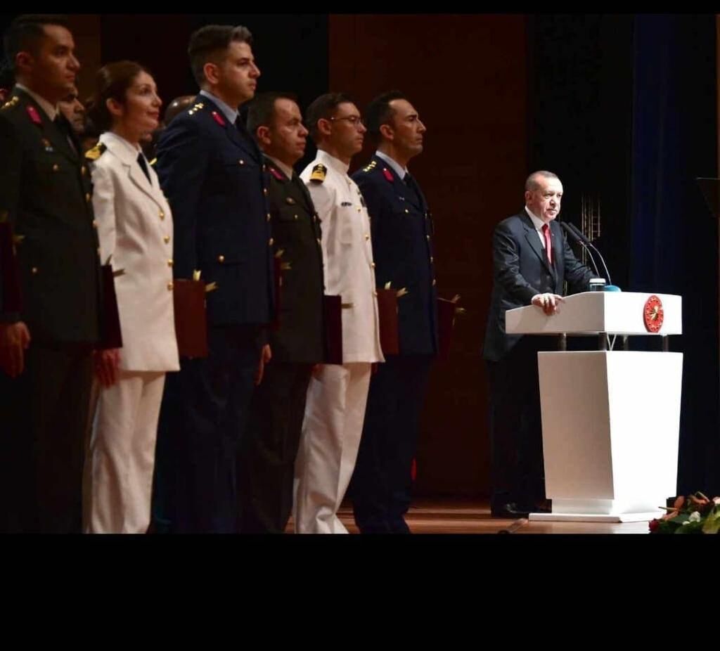 TSK tarihine geçmişti! Erdoğan'dan, ilk kadın amiral Gökçen Fırat'a övgü dolu sözler!