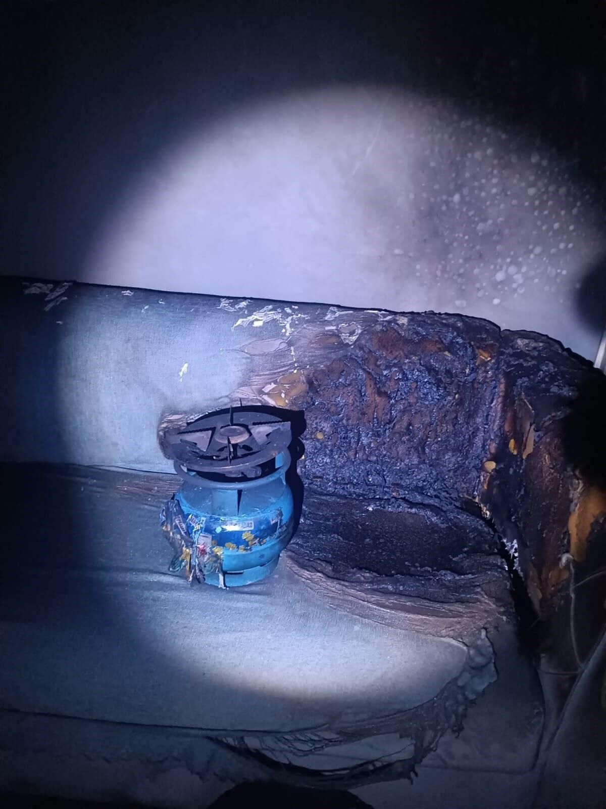 Diyarbakır'da bir kiracı, önce evi tüple tuzakladı sonra ateşe verdi