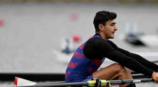 Milli kürekçi Halil Kaan Köroğlu, U19 dünya şampiyonu oldu