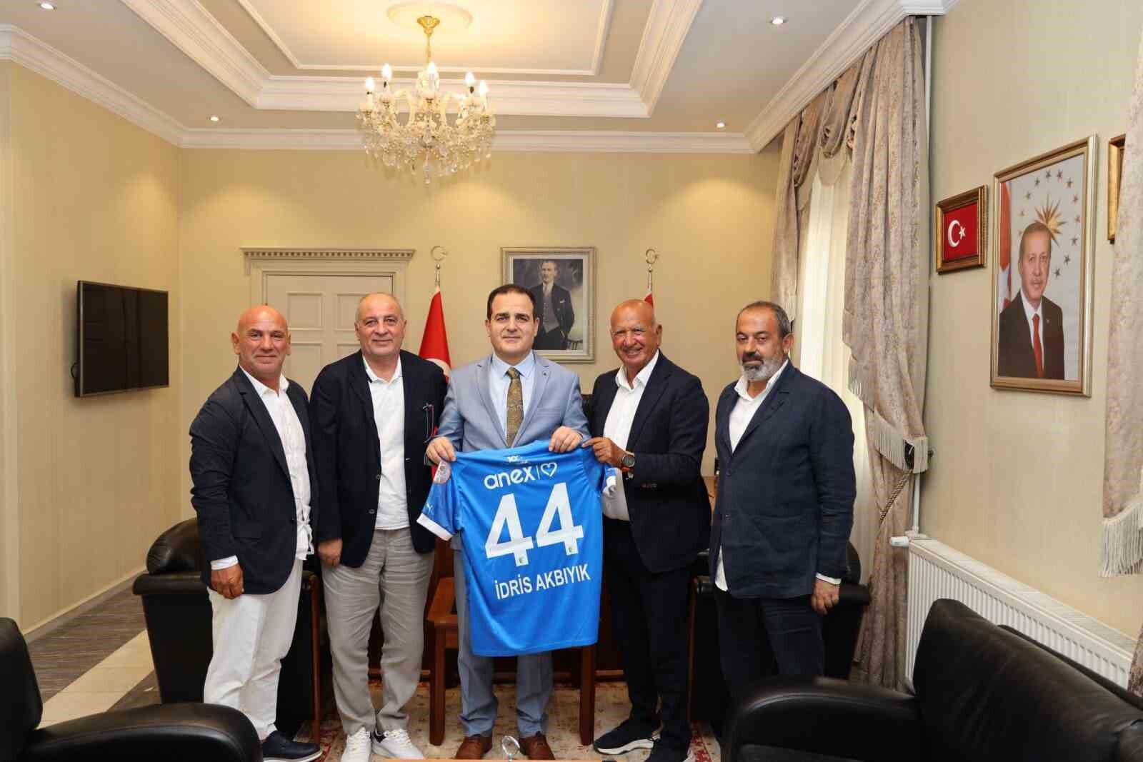 Bodrum FK yönetimi Muğla protokolüyle görüştü