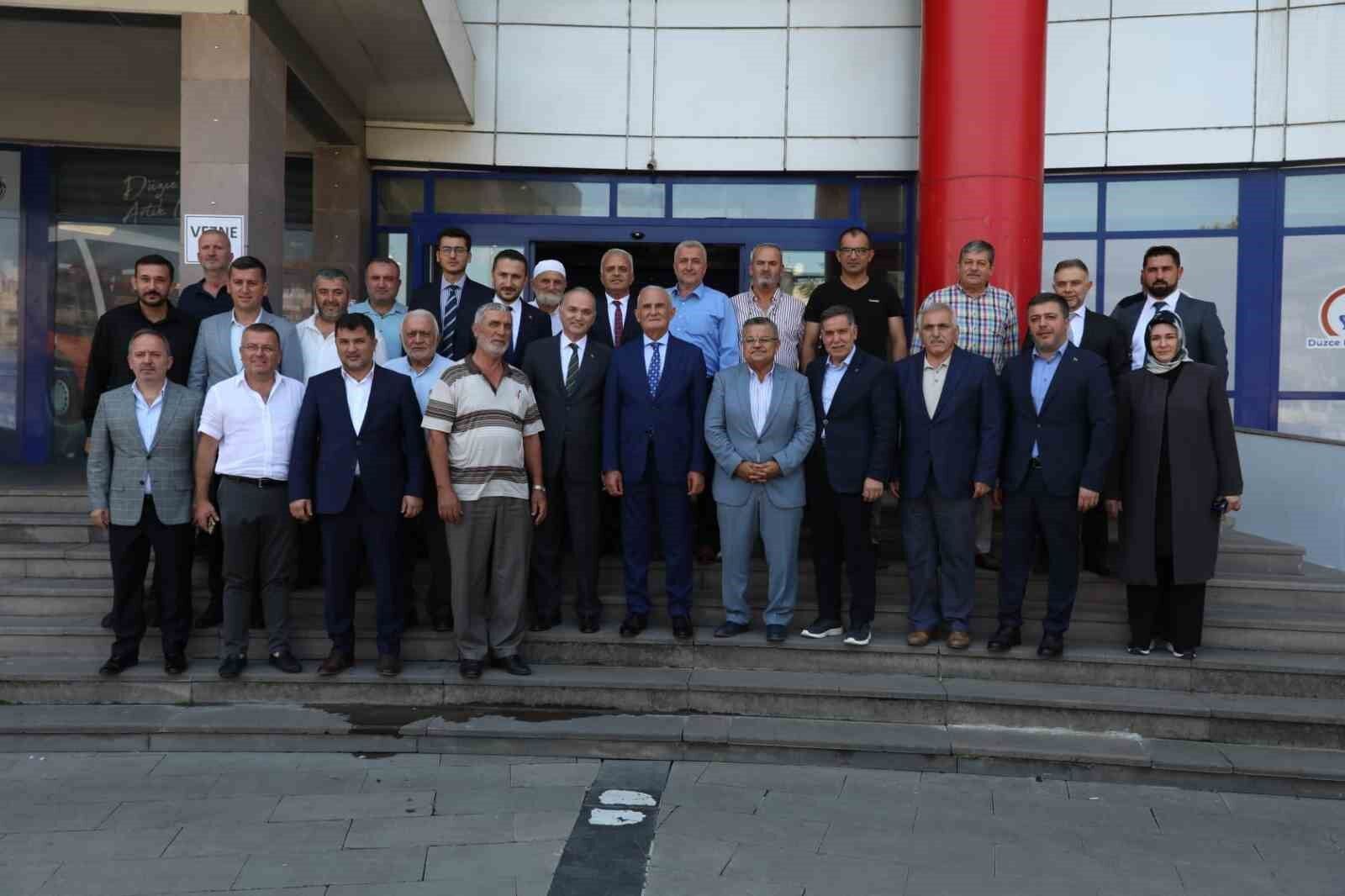 Başkan Özlü’ye yerel yönetimler desteği