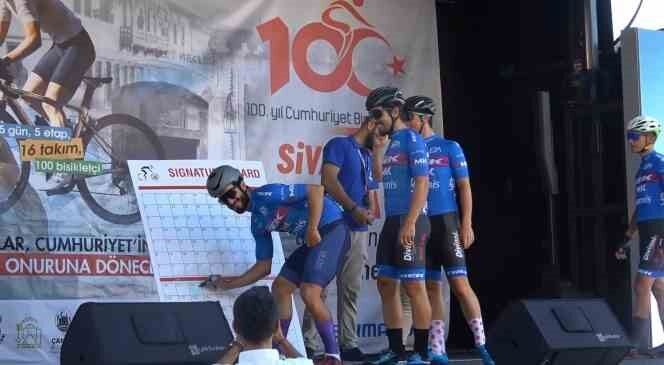 100. Yıl Cumhuriyet Bisiklet Turu’nun Çankırı-Ankara etabı başladı