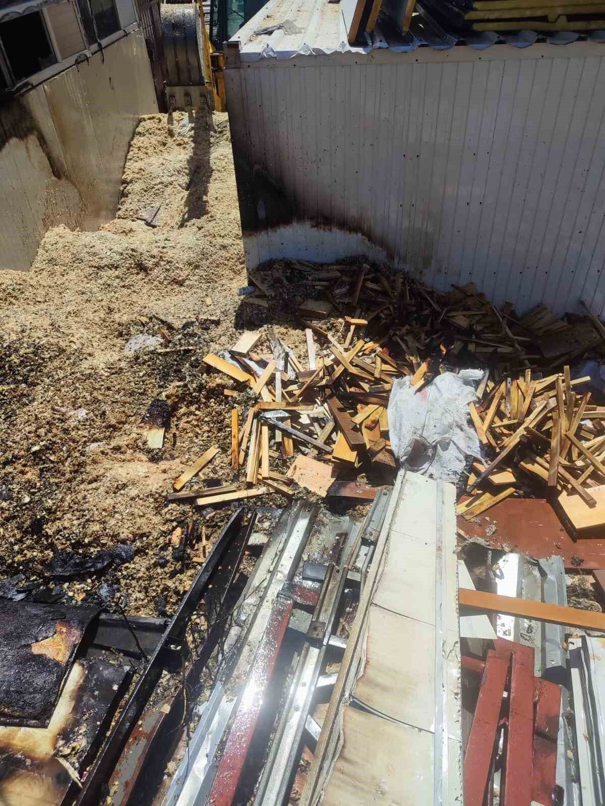 Konteyner yapım ve onarım yapan iş yerinde yangın