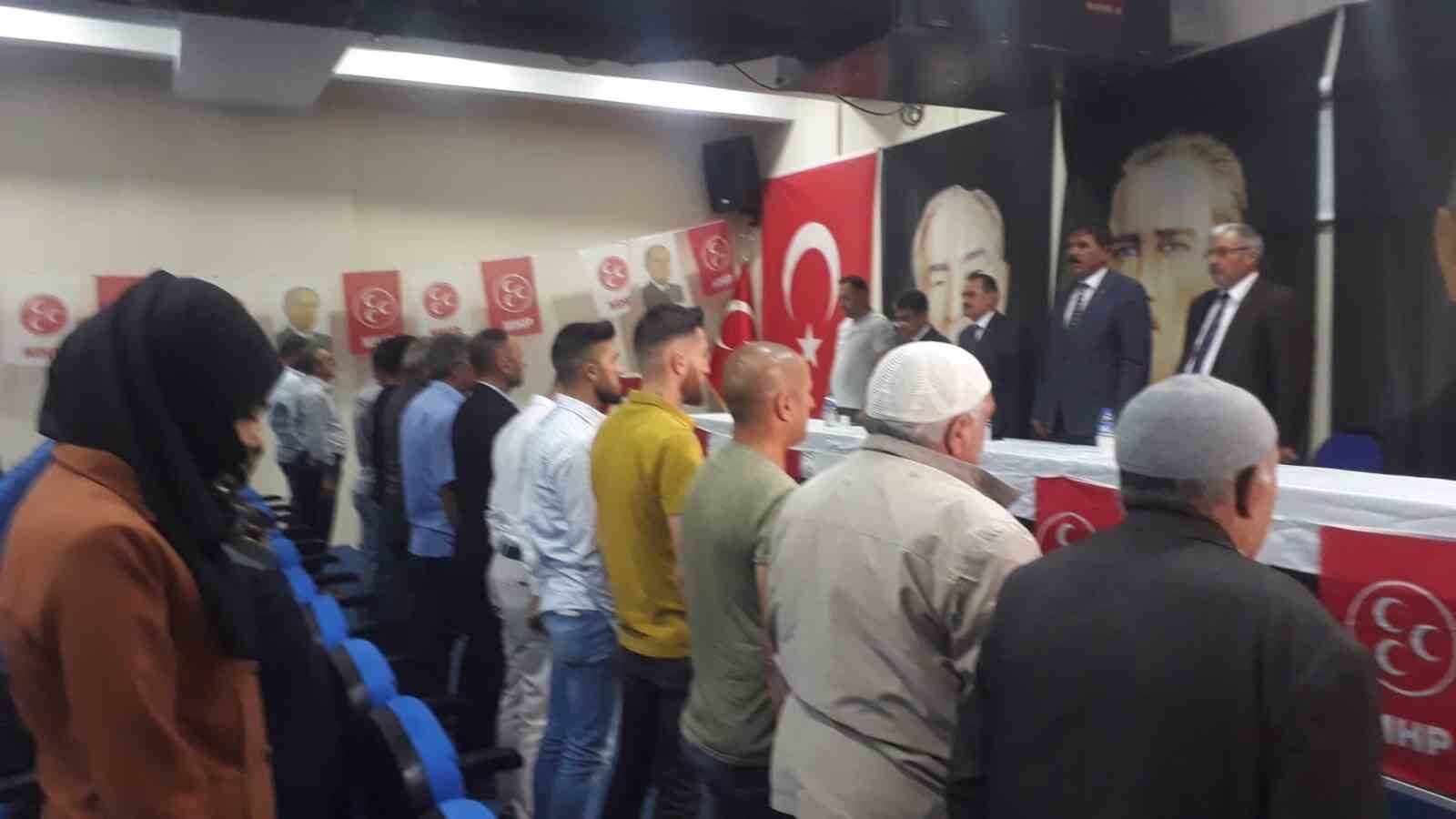 MHP Tekman ilçe kongresi yapıldı