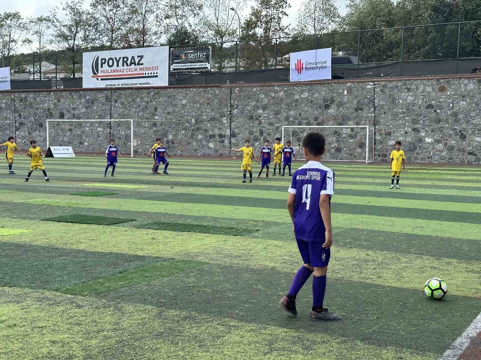 ’Minik Kramponlar Futbol Turnuvası’ Ümraniye’de gerçekleşti