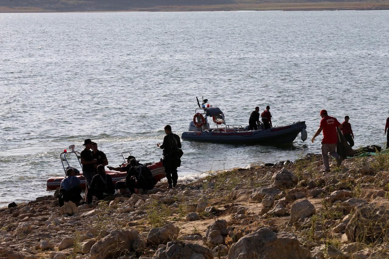 İzmir'den acı haber: İki mürettebatın cansız bedenine ulaşıldı