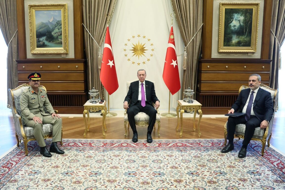Cumhurbaşkanı Erdoğan, Pakistan Kara Kuvvetleri Komutanı Munir'i kabul etti