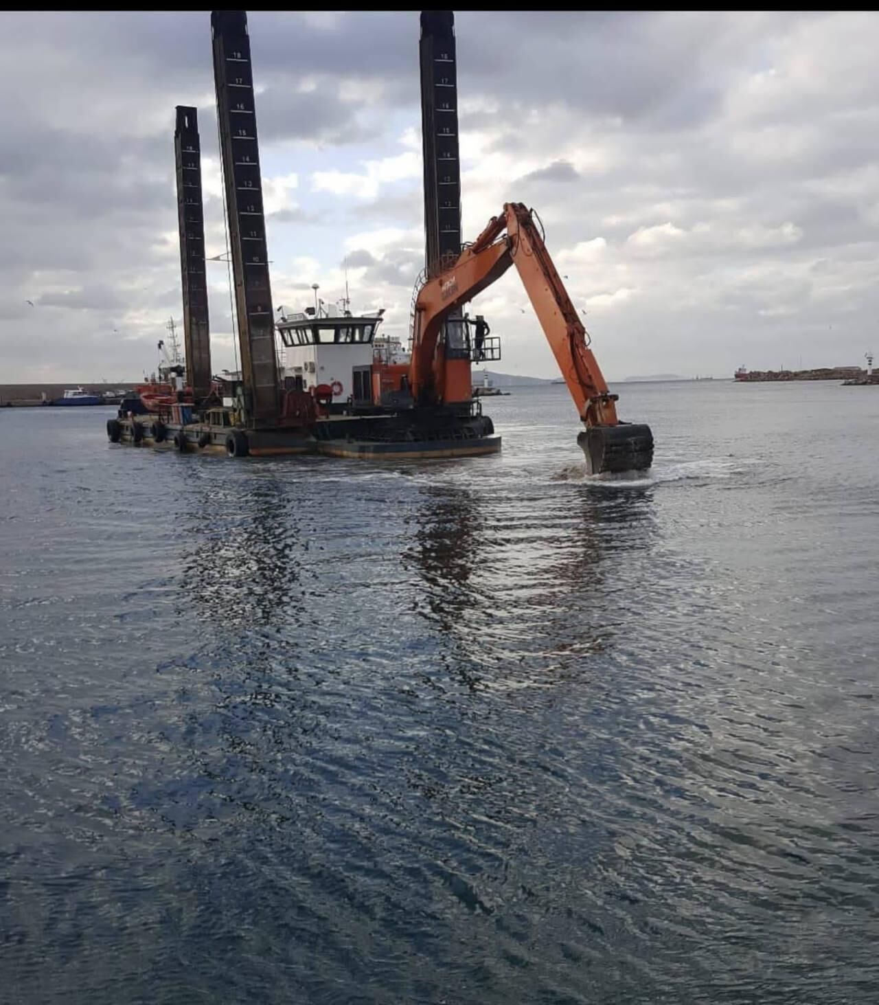 Bakan Uraloğlu'ndan sele karşı dip tarama çalışmalarıyla ilgili açıklama
