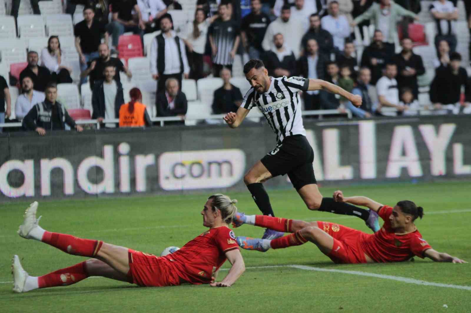 Altay ile Göztepe 65. randevuda