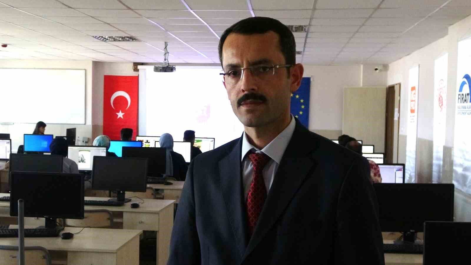 Dezavantajlı kadın ve gençlere iş sahibi olmaları için kurs veriliyor