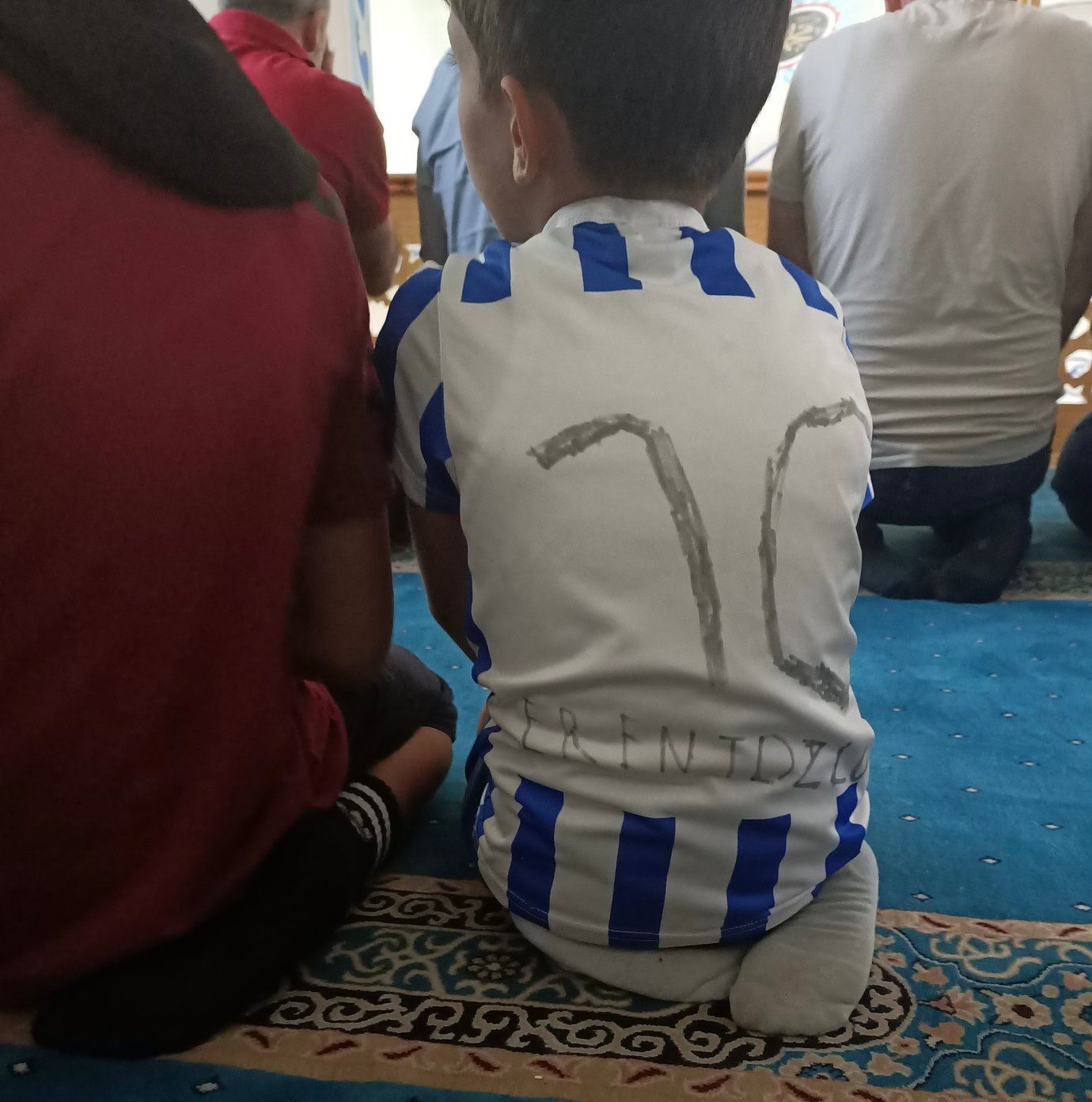 Minik taraftar hayaline kavuştu