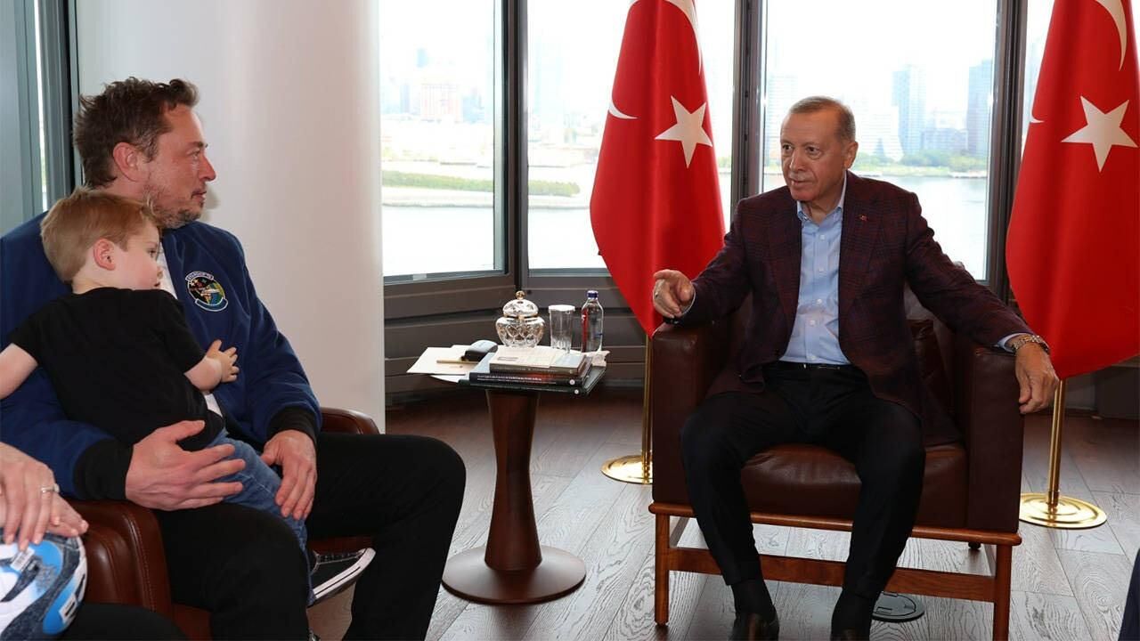 Elon Musk Wall Street Journal'i yine yalanladı!
