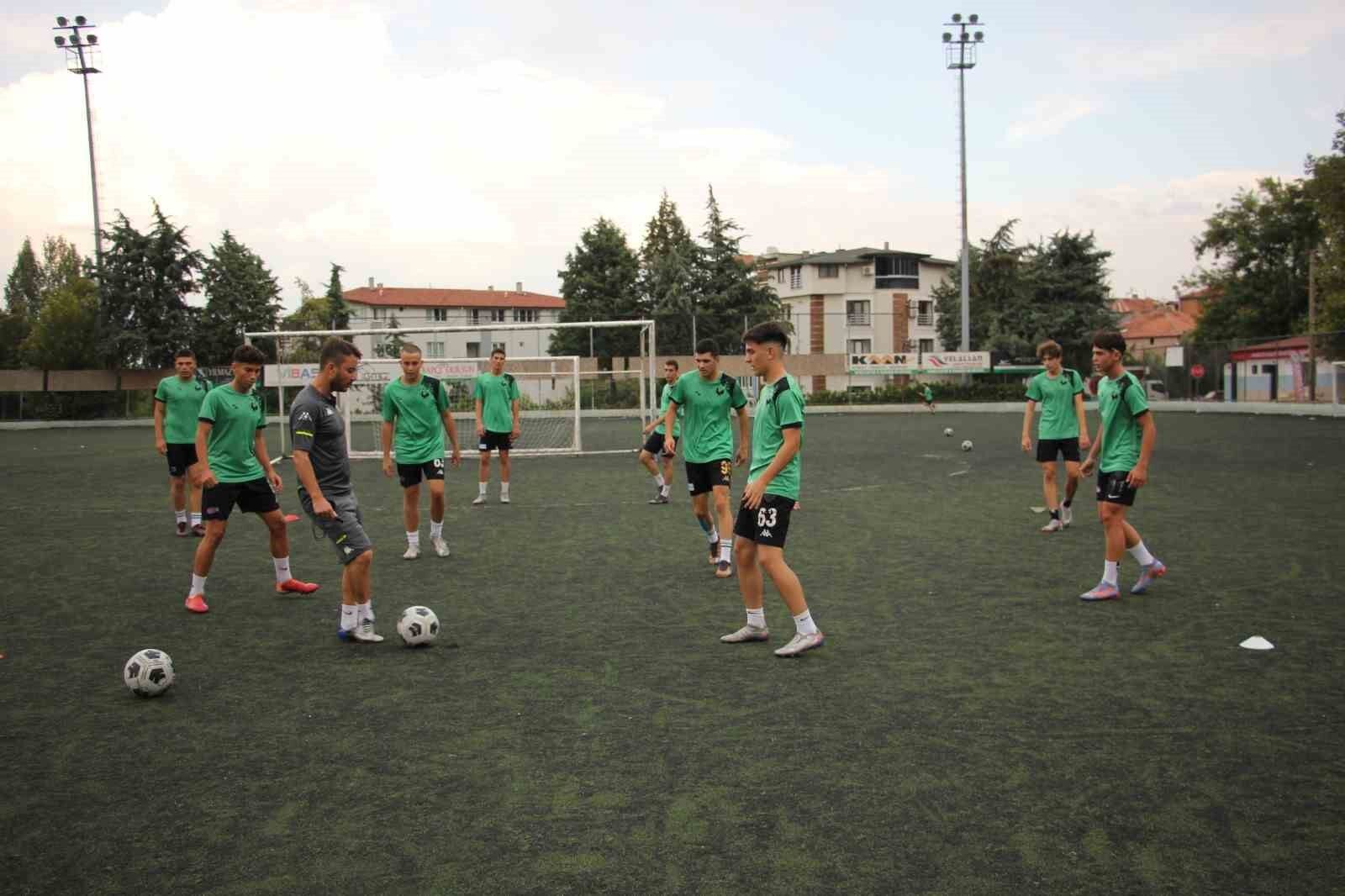 Genç horozlar, Buca’yı gözüne kestirdi