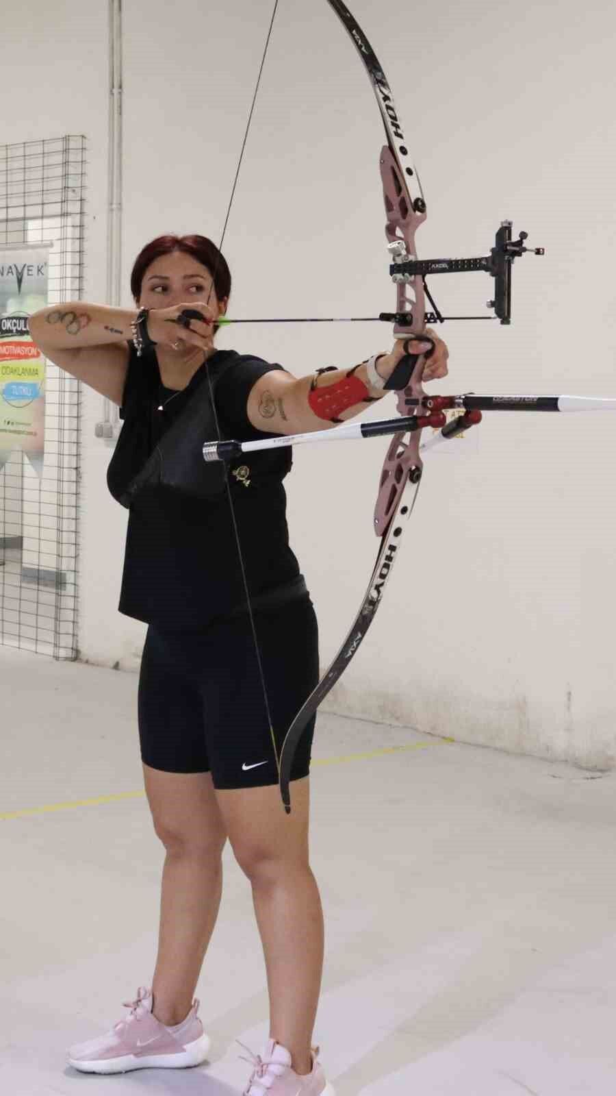 Milli okçu Yasemin Ecem Anagöz, olimpiyatlar için ara verince men şoku yaşadı