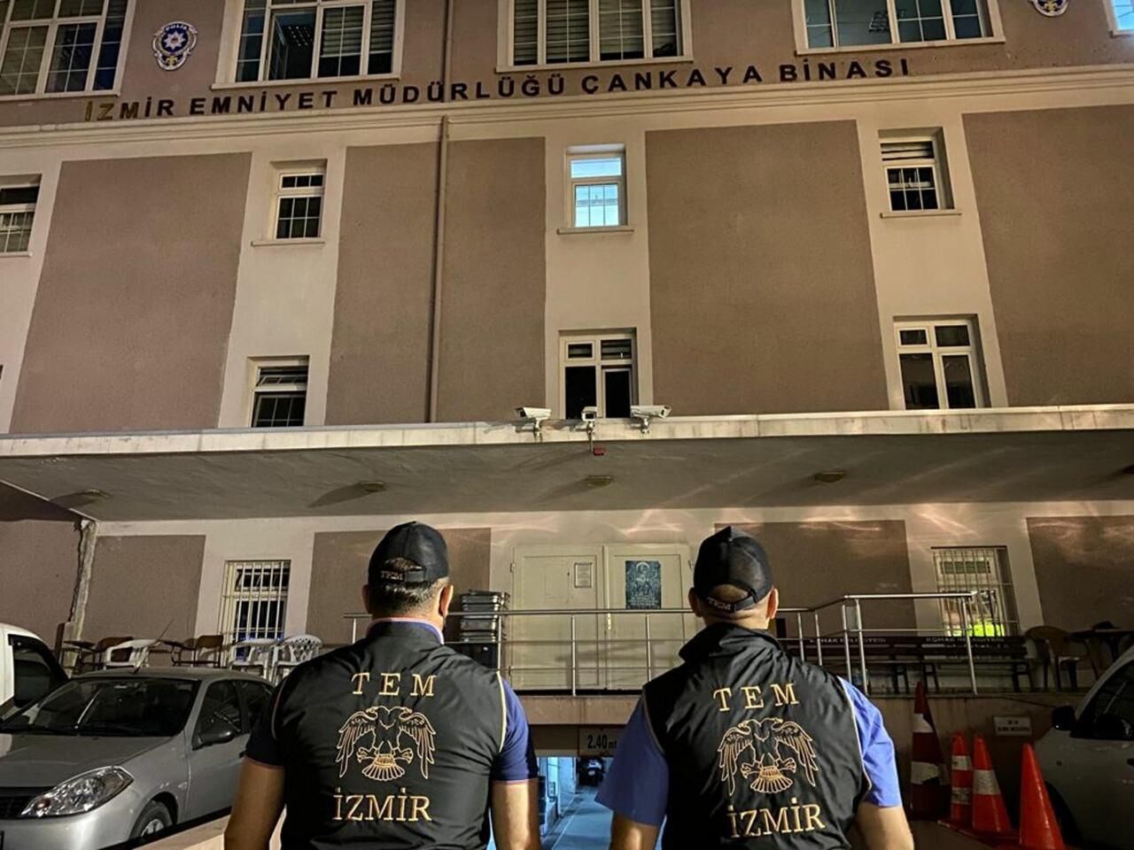 FETÖ'nün TSK yapılanmasına operasyon: 9 gözaltı