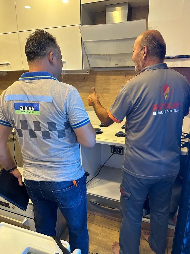 Ayvalık ilk doğal gazlı evine kavuştu