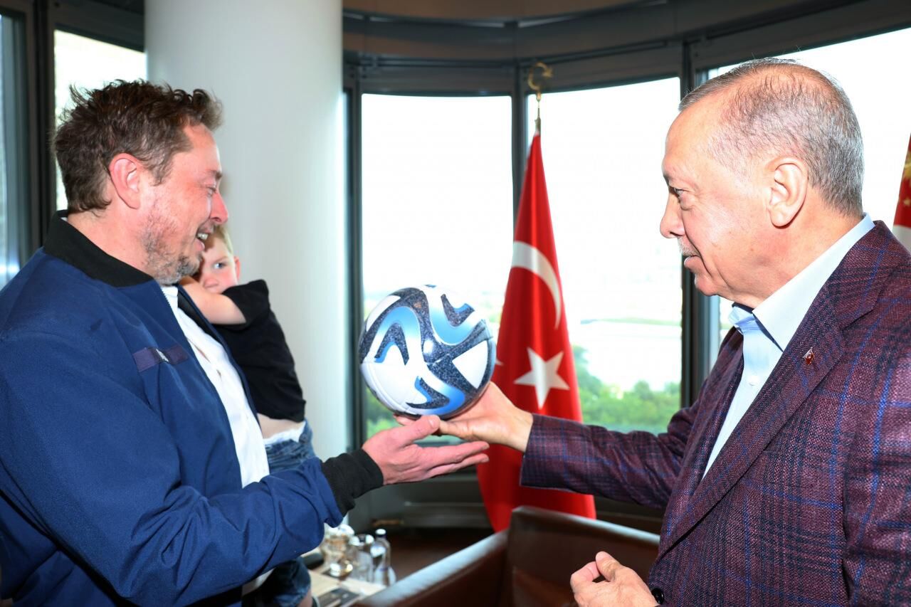 Cumhurbaşkanı Erdoğan Elon Musk ile Türkevi'nde görüştü