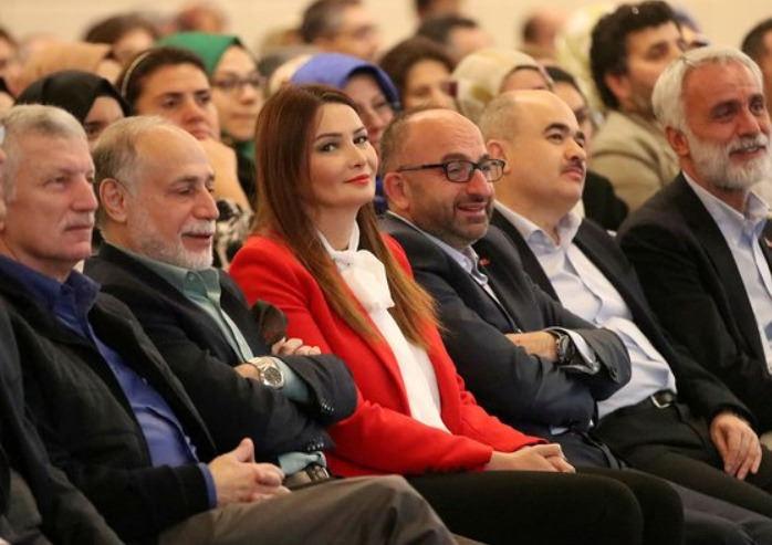 Azerbaycanlı milletvekili Ganire Paşayeva yaşamını yitirdi