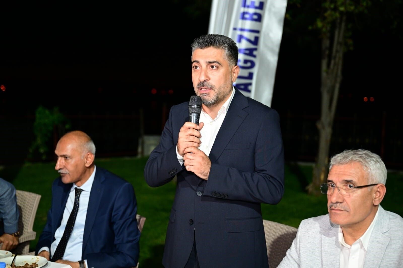 AK Parti i İl Teşkilatı Battalgazi’de yatırımları gezdi