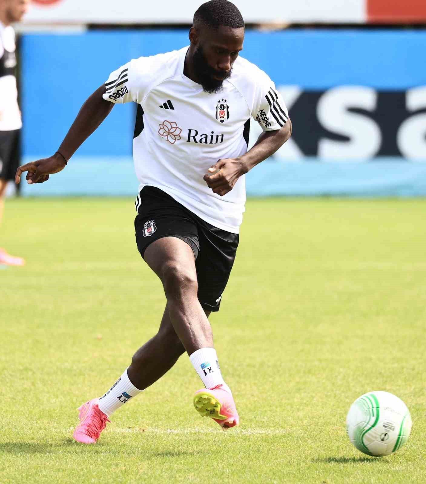 Beşiktaş, Club Brugge maçı hazırlıklarına başladı