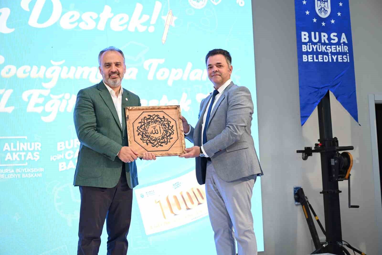 Hem öğrenciyi hem esnafı mutlu edecek destek