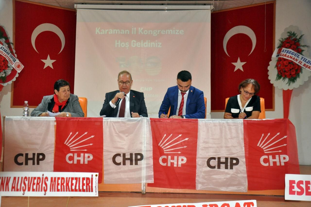 CHP'li Öztrak ve Özel arasında MYK polemiği