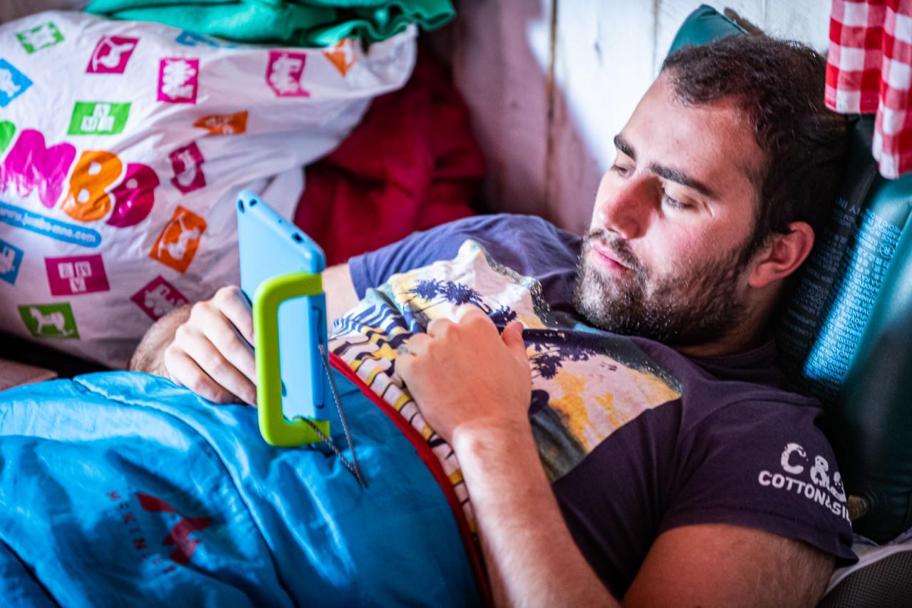 Karadağ'da uzun yatma yarışması: 21 gündür yatıyorlar birinciye büyük ödül verilecek