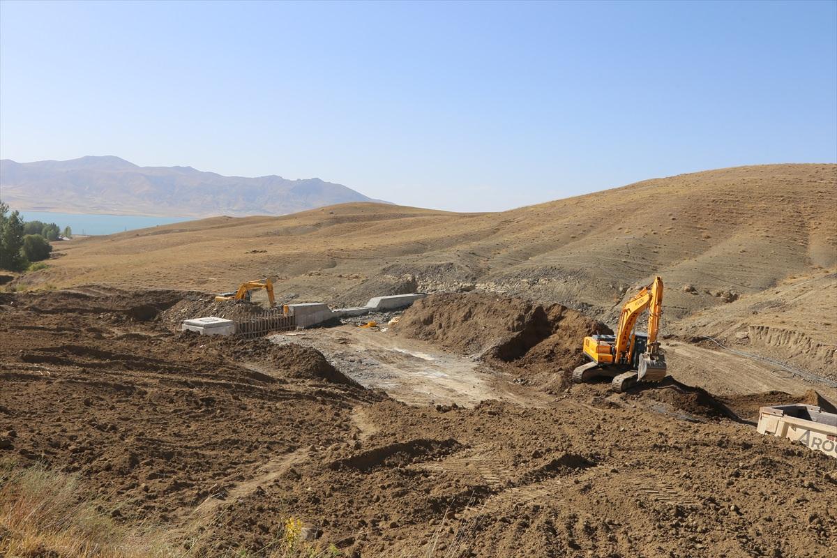 Van'da su kaybına yer altı barajı önlemi!